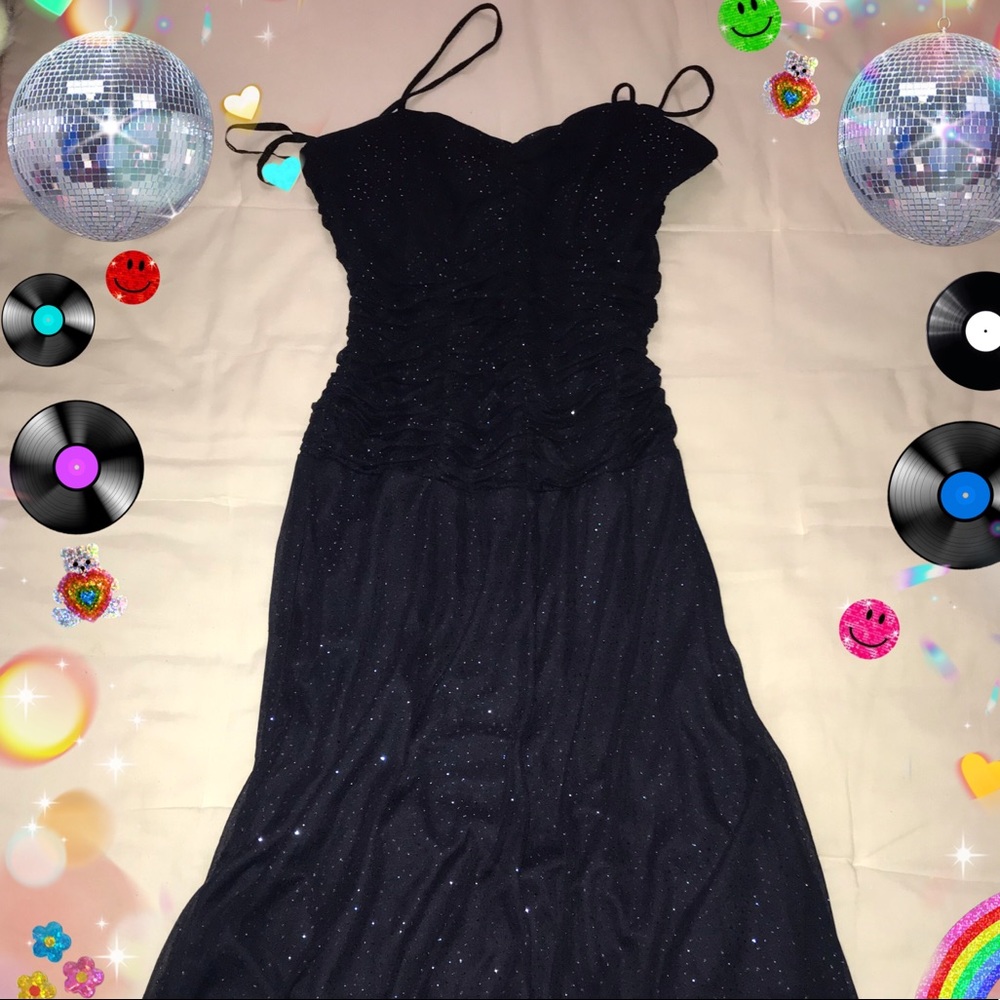 super pretty sparkly navy blue prom dress